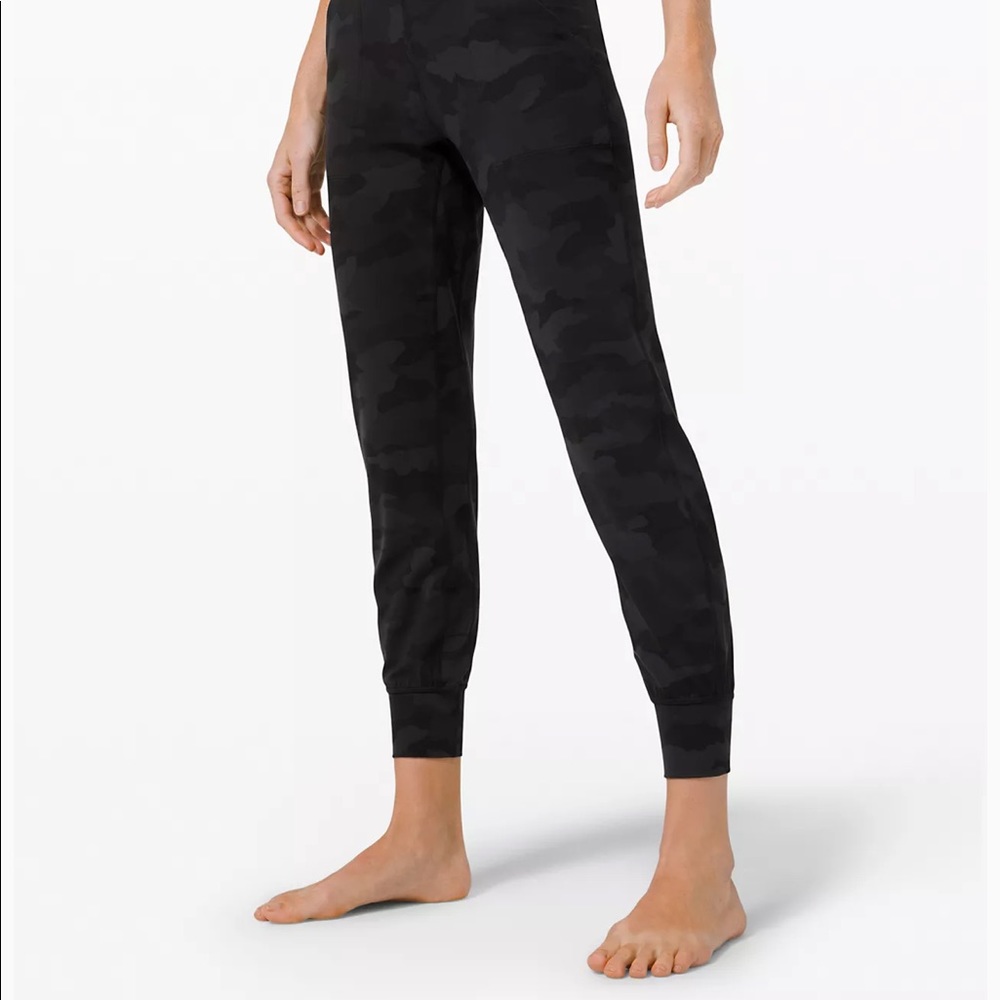 LuluLemon Align High Rise Joggers